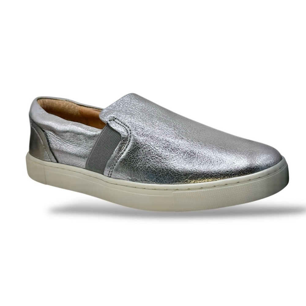 FRYE Ivy Metallic Leather Slip-On Sneakers 7.5 Iridescent Silver Comfort Flats - Picture 3 of 13